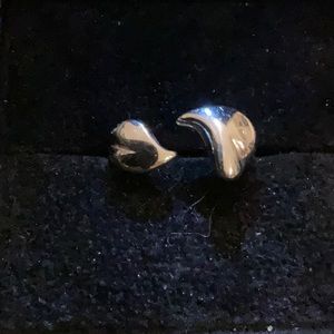 Avon Heart-to-Heart Silver Tone Adjustable Ring